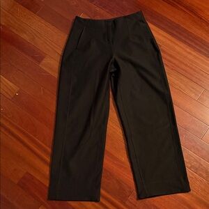 Lululemon Straight-Leg Mid-Rise Luxtreme Pant in size 4